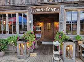 Jenner-Kaser, Franz Graßl
