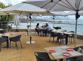 Petit Paris Ocean Deck