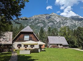 Restavracija Pristava Lepena