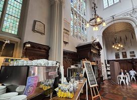 Host Café