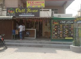 xeniaa cafe, saket nagar, kanpur