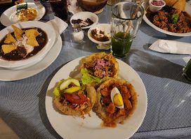 La Chaya Maya