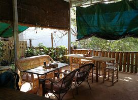 Cinnamon Café and Bakery