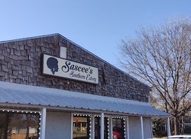 Sascee's Southern Style Eatery