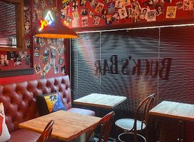 Buck’s Bar Southside