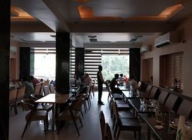 Royal Indian Restaurant