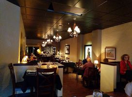 Roosters Steak & Chop House