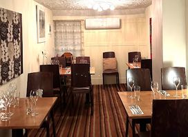 No 4 Dine & Wine