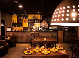 Hox Steakhouse - Hambúrgueria e Churrascaria - Roquis