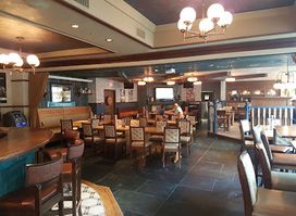 Durty Nelly's Irish Pub