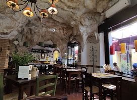 La Grotta Pisa