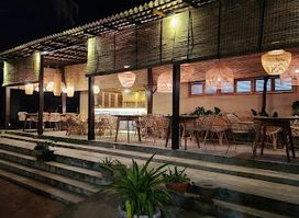 Cafe on the 18th