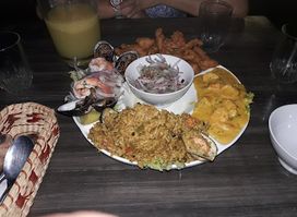 Tikis Restaurant & Bar
