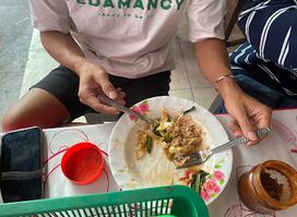Nam Pan shop in Tanan