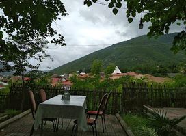 Restoran Qaqarin