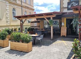 PizzaBurger POINT bar Celje
