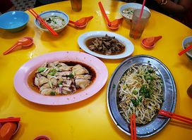 Restoran Cowan Street Ayam Tauge & Koitiau