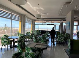 Golden Sea Restaurant & Pub