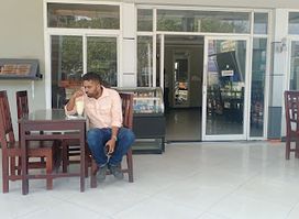 Emirate Restaurant