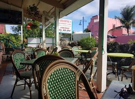 Steak House Grill & St. Lawrence Pizza Hut