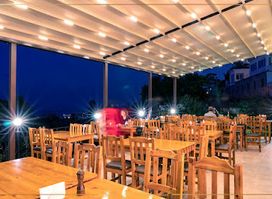 Altın İnci Restaurant