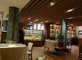 Aquarium Mezzes & Grill