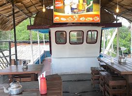Kauma's Boat Kitchen Moneragala