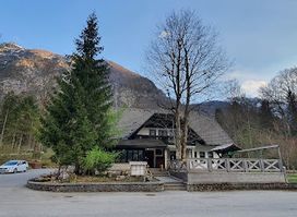 Prohotel - Svetovanje, družba za hotelirstvo d.o.o.