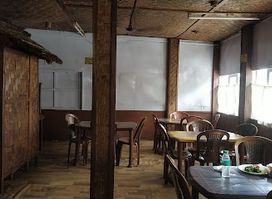 Chüvi Restaurant