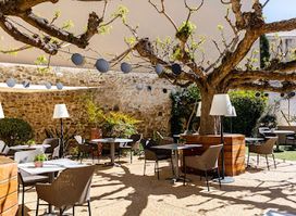 Restaurant Skab
