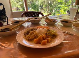 Kenoli Restaurant