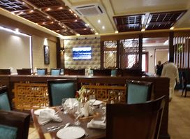 Grace Family Restaurant,گریس فیملی ریسٹورینٹ