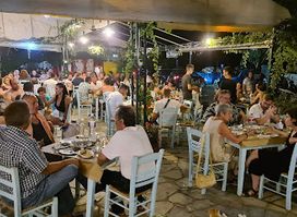 To Kima • Seaside Family Restaurant
