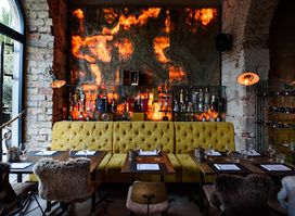 OLIVE TREE Dining & Clubbing