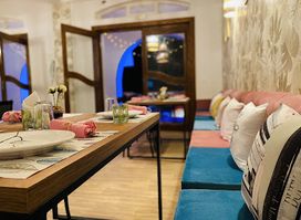 Restaurant lella esannefa