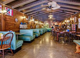 Colonial Pancake & Waffle House
