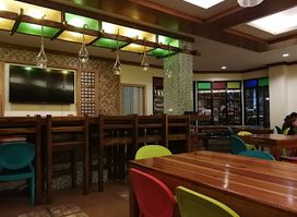Samuel by VjANDEP - Hotel and Restaurant