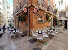 LALOLA Restaurante