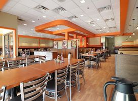 Krave Restaurant-Bolingbrook