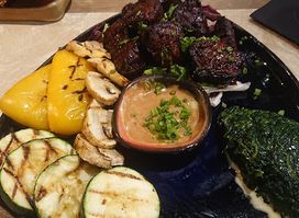 Madara Restauracja Japońska