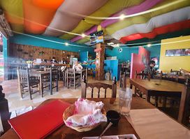Los Alebrijes Cocina Oaxaqueña