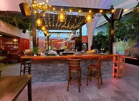 Alina restaurant