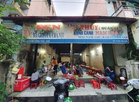 Thúy - Bánh Canh Nam Phổ