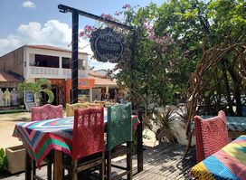 Restaurante Rústico e Acústico