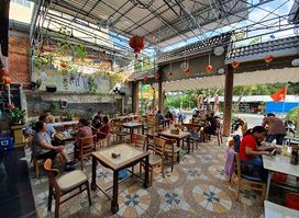 Cafe and Beer Volcano