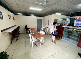 Reo’s Bread and Cafe