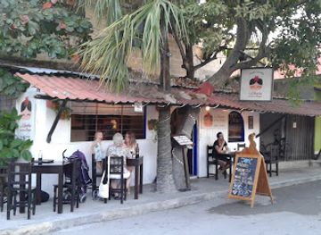 mexico/tulum/restaurant/la-gloria-de-don-pepe