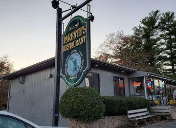 rhode-island/blackstone-river-bikeway/restaurant/parente-s-restaurant