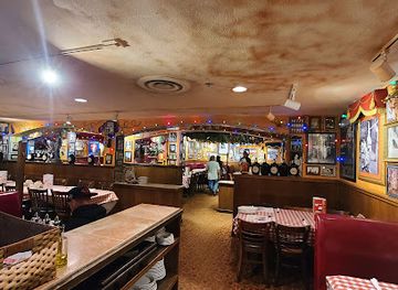 california/campbell/restaurant/buca-di-beppo-italian-restaurant