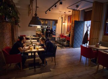 poland/gdansk/restaurant/machina-eats-beats